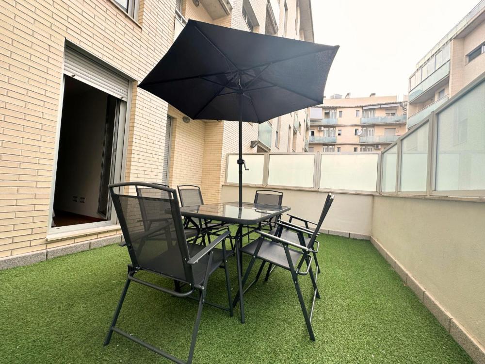 Dos Torres Las Comarcas - Amplia Terraza Y Estacionamiento Gratuito Zaragoza Kültér fotó
